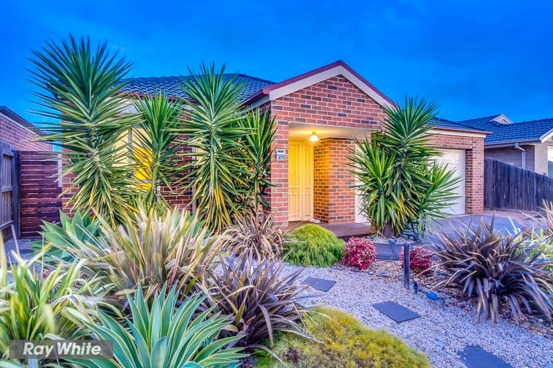 87 Rose Grange Boulevard, Tarneit VIC 3029, Tarneit - Thumbnail 2