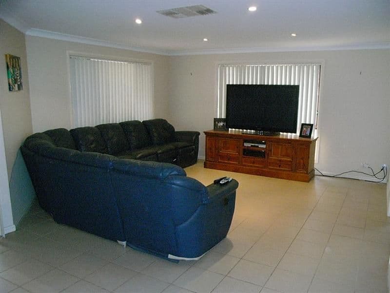2 Hilton Place, DUBBO NSW 2830, Dubbo - Thumbnail 4