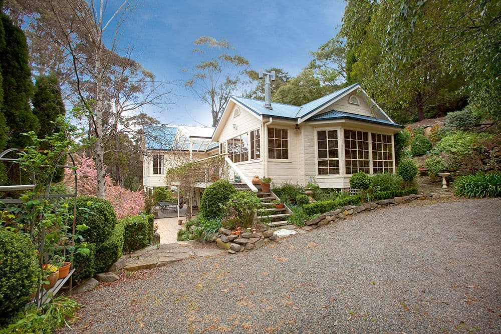138 Oxley Drive, MITTAGONG NSW 2575, Mittagong - Thumbnail 2