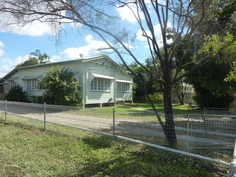 25 French Street, PIMLICO QLD 4812, Pimlico - Thumbnail 3