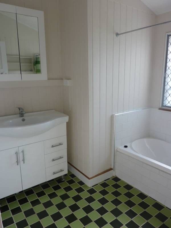25 French Street, PIMLICO QLD 4812, Pimlico - Thumbnail 6