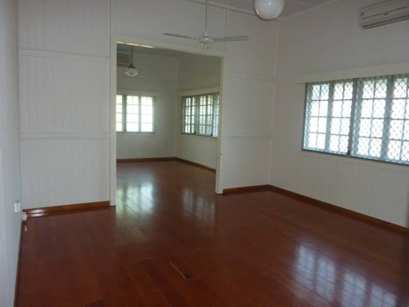25 French Street, PIMLICO QLD 4812, Pimlico - Thumbnail 7