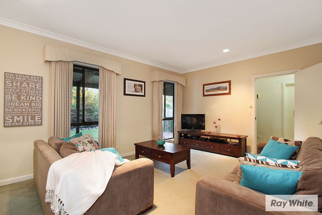 50 BONNIE VIEW Road, Croydon North VIC 3136, Croydon North - Thumbnail 2