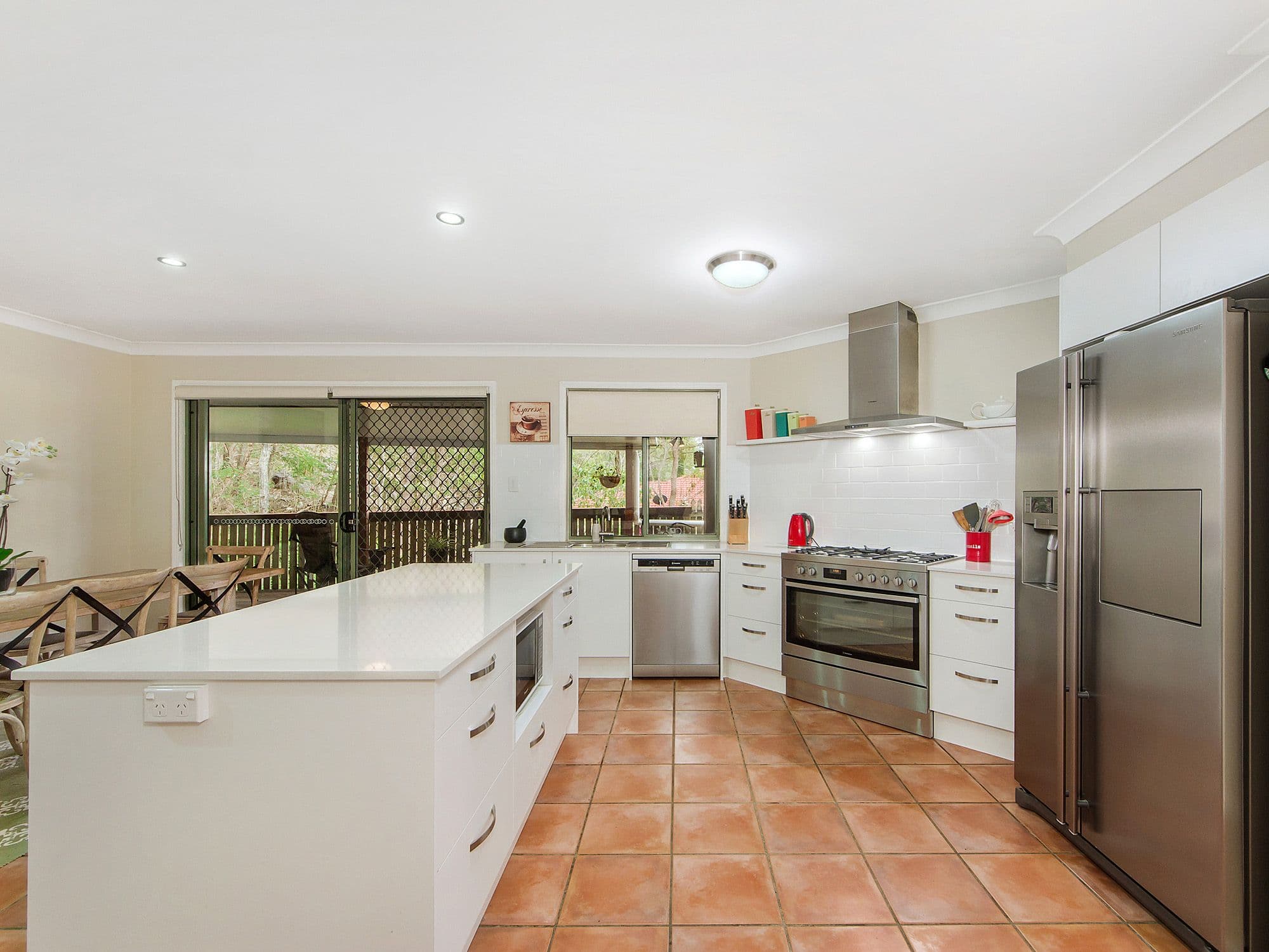 10 Mcnamara Court, Oxenford QLD 4210, Oxenford - Thumbnail 5