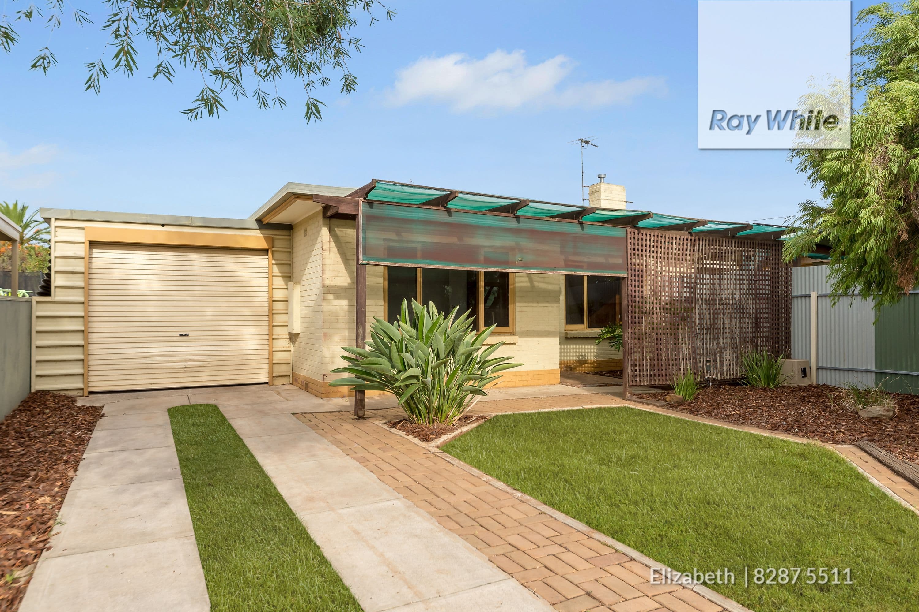 14
                Winckel
                Court
            
            
            
            cable beach
            
            
            WA,
            6726, Cable Beach - Thumbnail 2