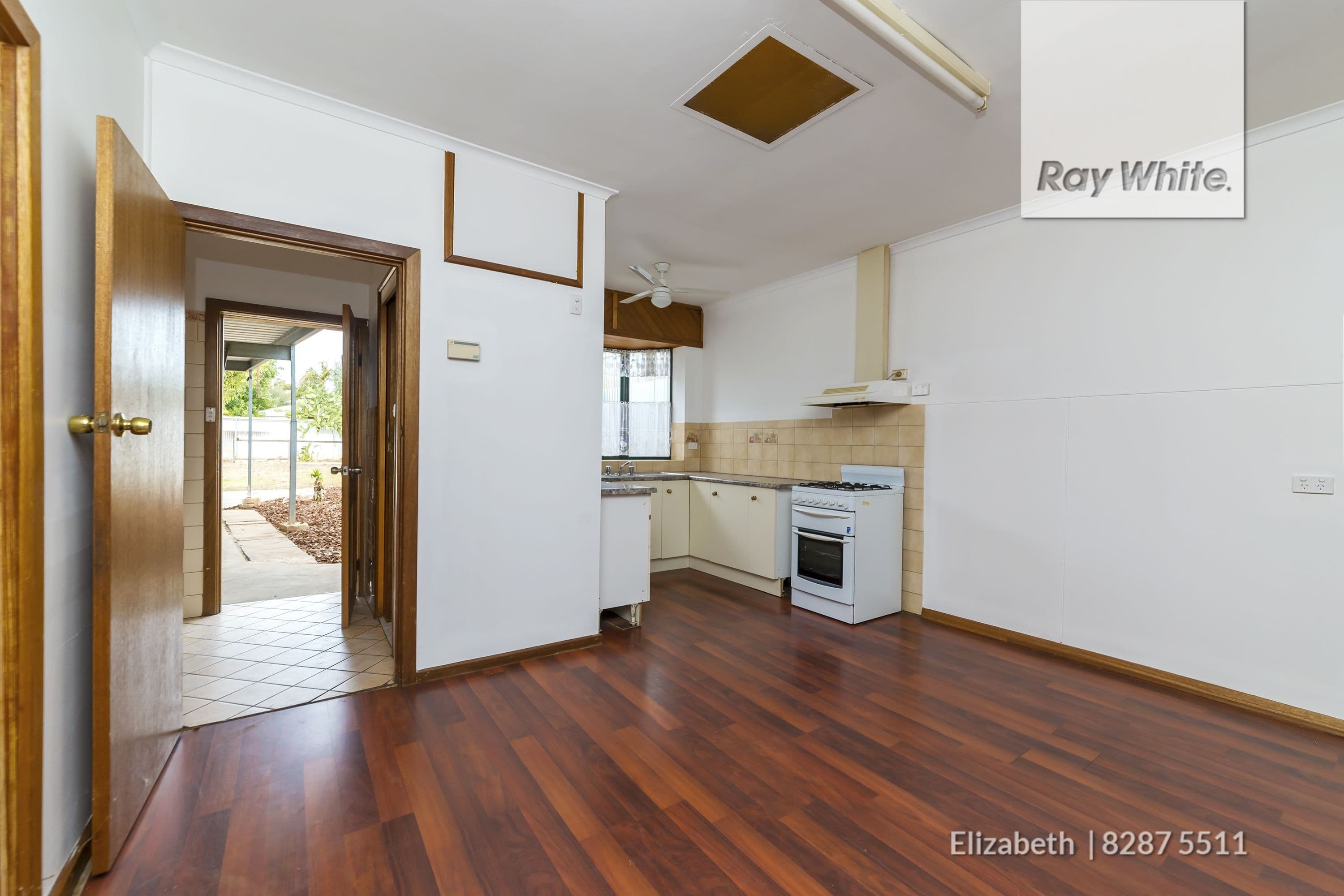 14
                Winckel
                Court
            
            
            
            cable beach
            
            
            WA,
            6726, Cable Beach - Thumbnail 5
