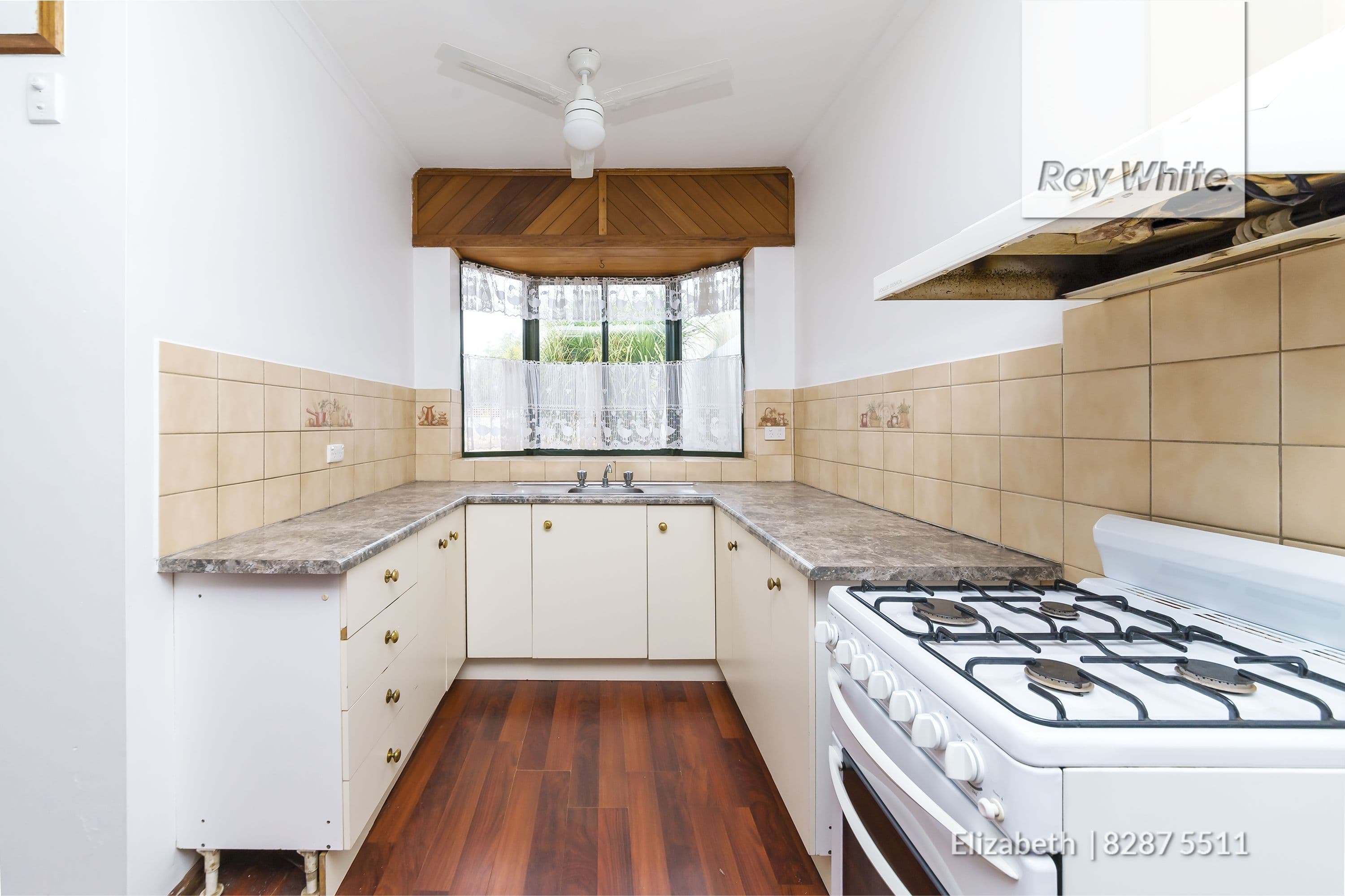 14
                Winckel
                Court
            
            
            
            cable beach
            
            
            WA,
            6726, Cable Beach - Thumbnail 6