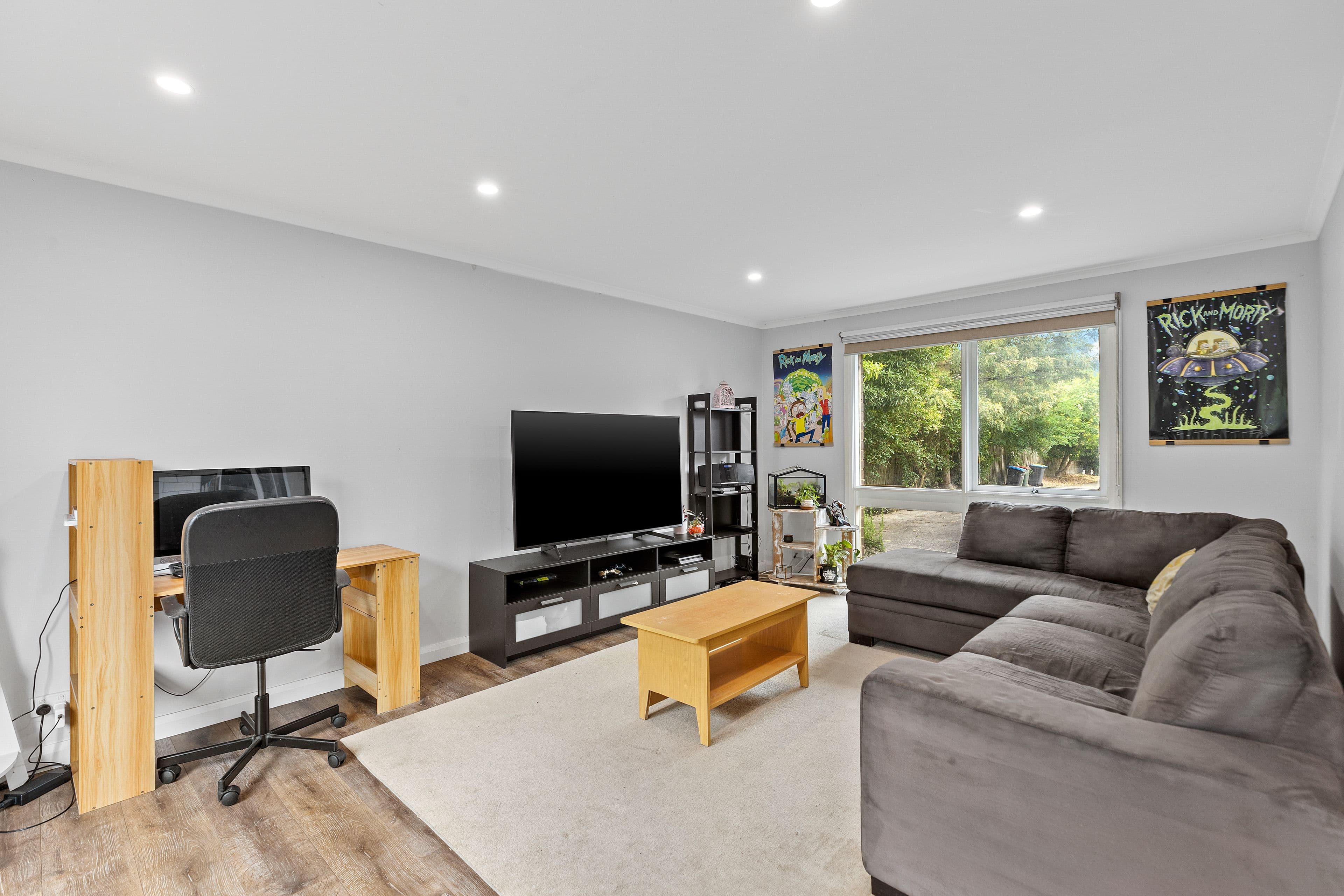 16 Neilson Street, Bayswater VIC 3153, Bayswater - Thumbnail 2