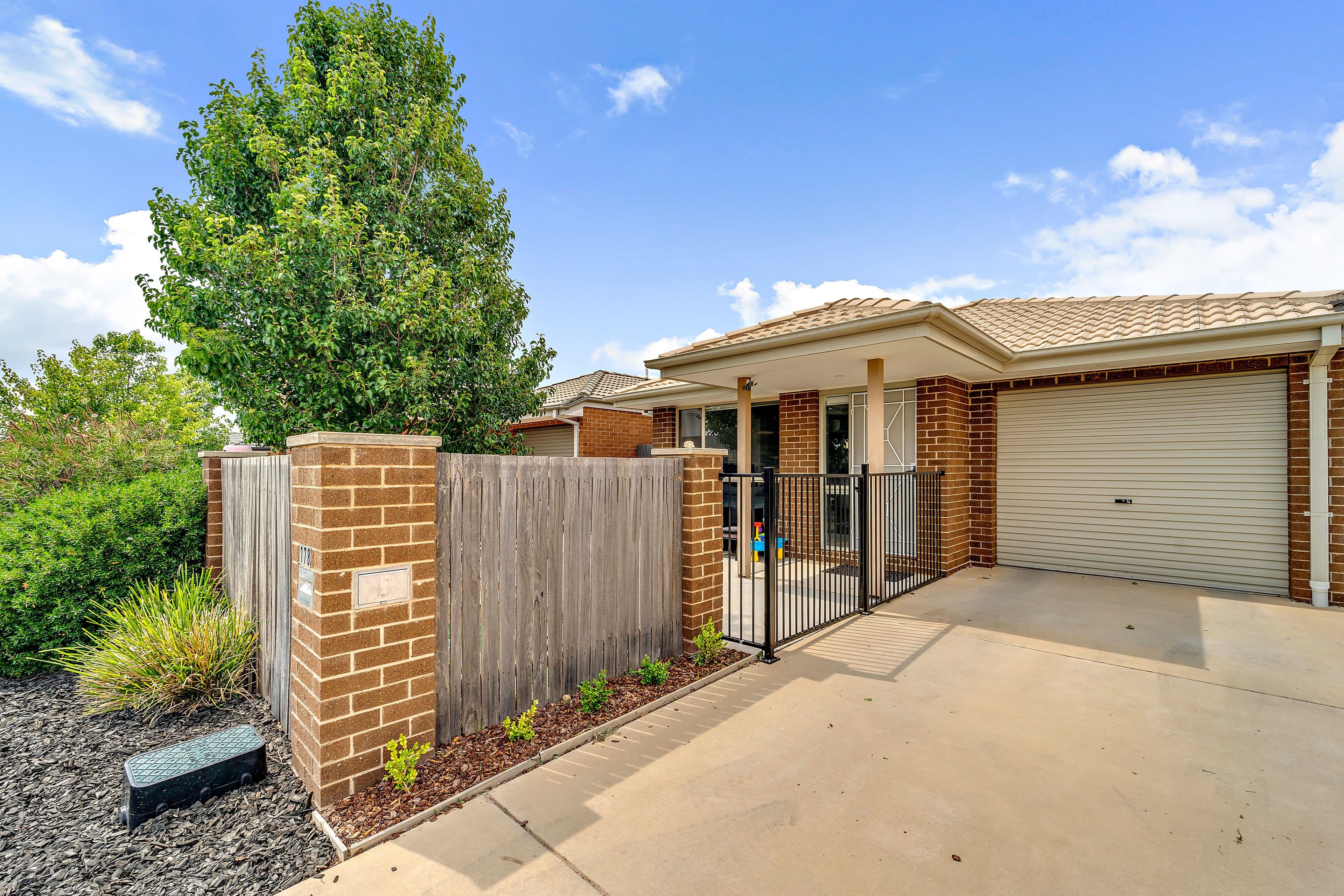 178 Macfarlane Burnet Avenue, Macgregor ACT 2615, Macgregor - Image 1