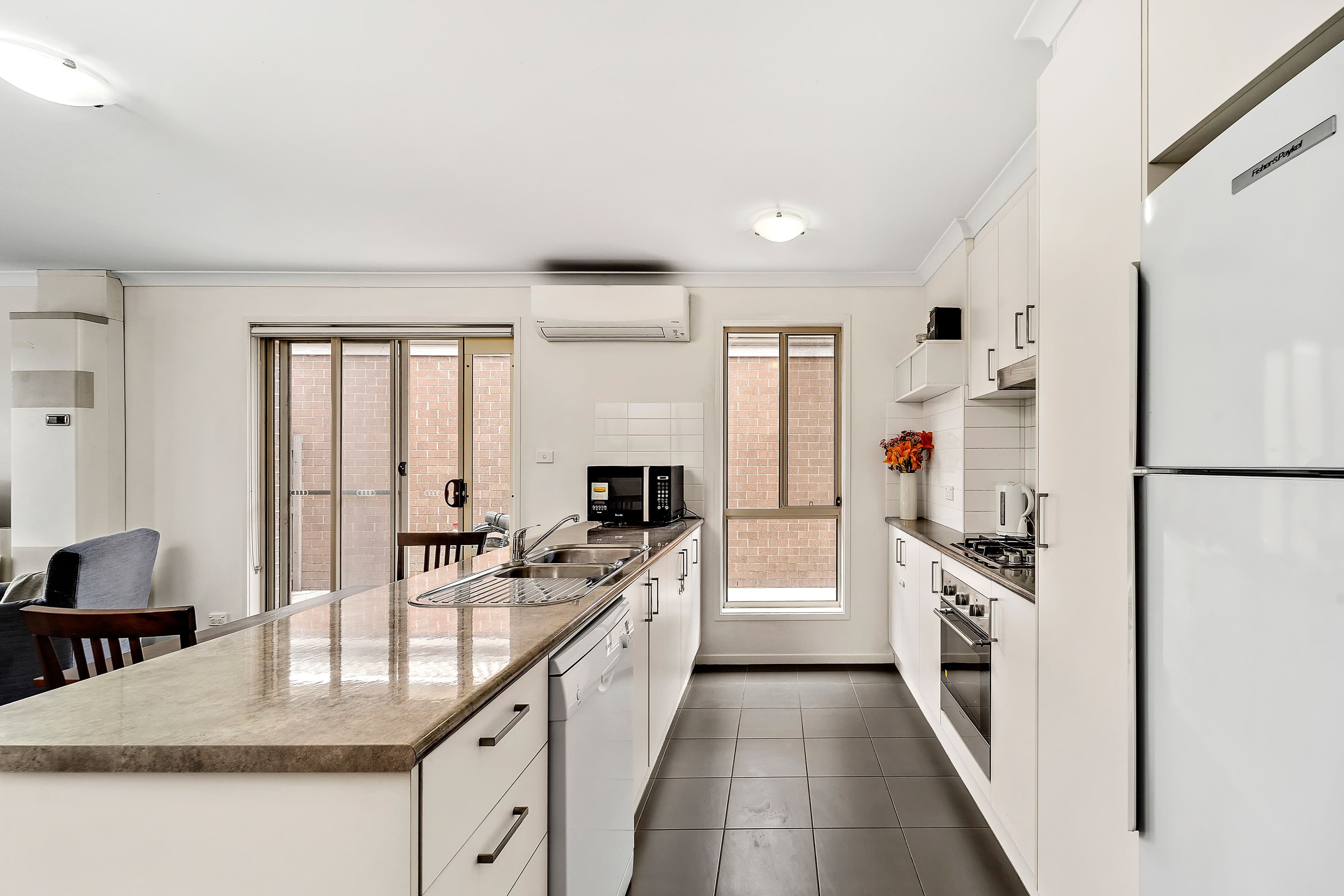 178 Macfarlane Burnet Avenue, Macgregor ACT 2615, Macgregor - Thumbnail 4