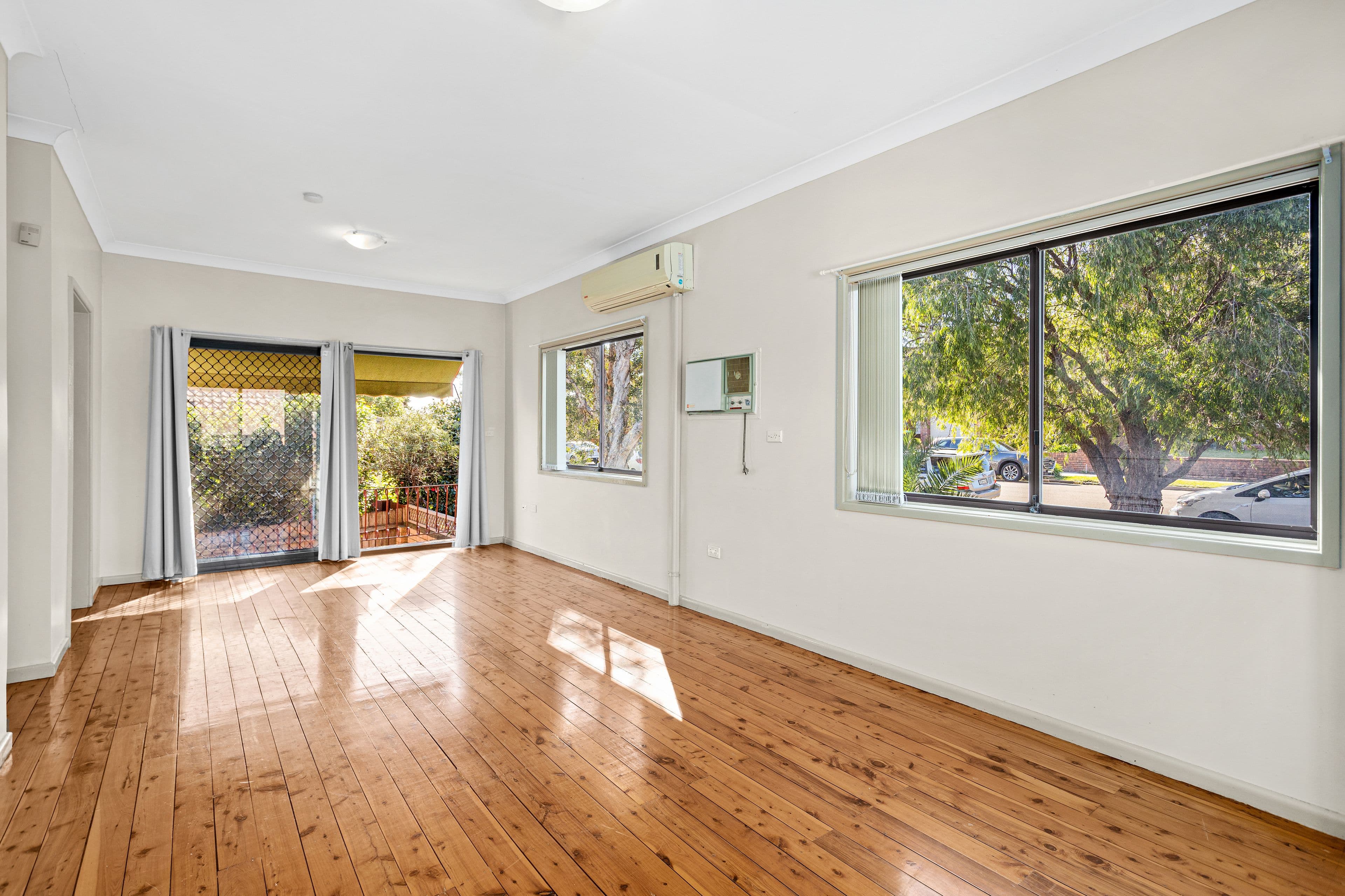 53 Millett Street, Hurstville NSW 2220, Hurstville - Thumbnail 3