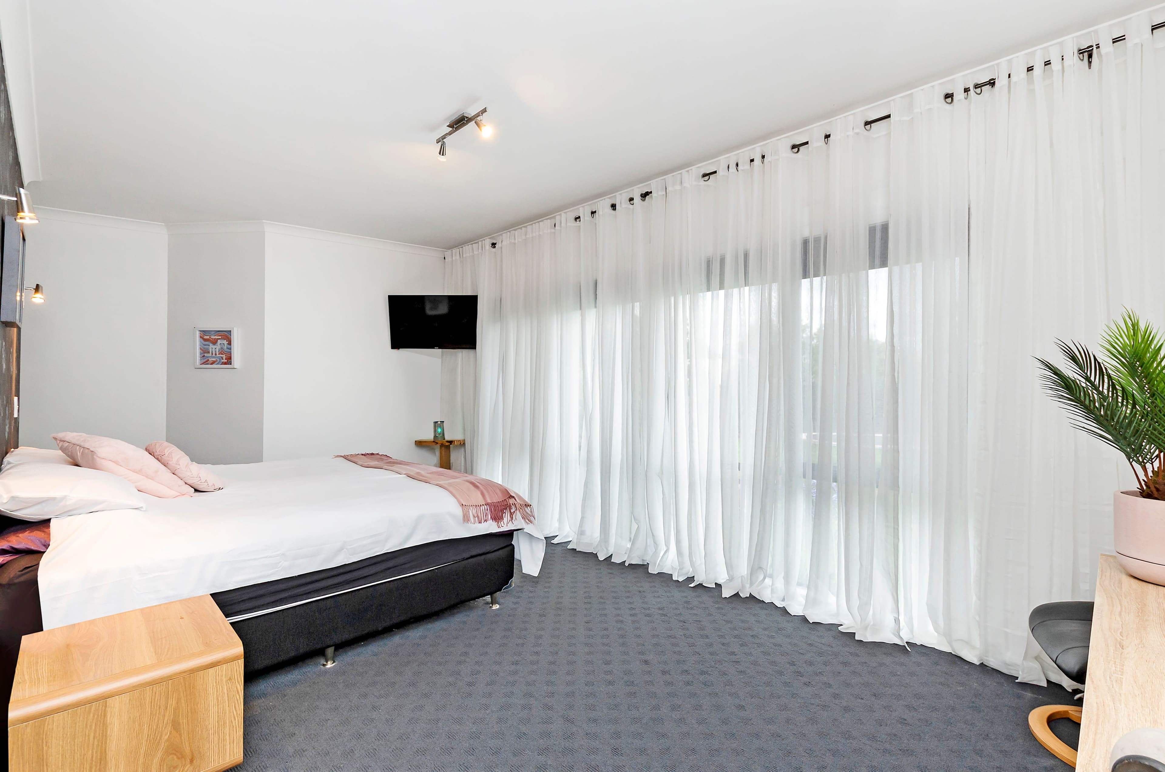 1476 Warrnambool-Caramut Road, Winslow VIC 3281, Winslow - Thumbnail 2