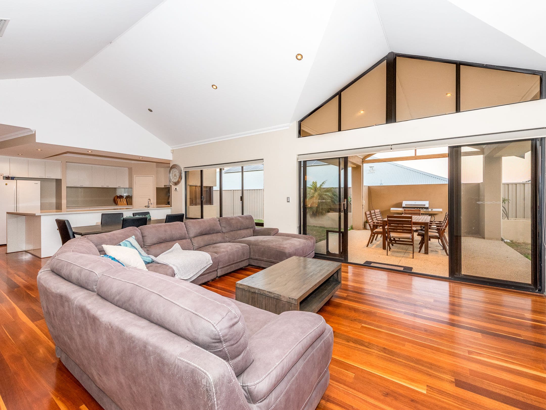34 Three Bears Loop, Secret Harbour WA 6173, Secret Harbour - Thumbnail 2