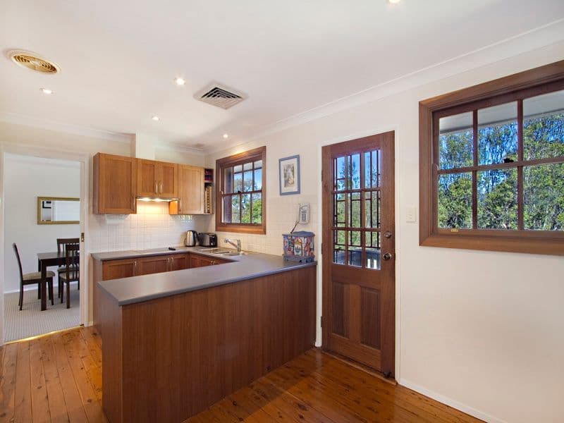 8 Mercedes Place, KAREELA NSW 2232, Kareela - Thumbnail 3