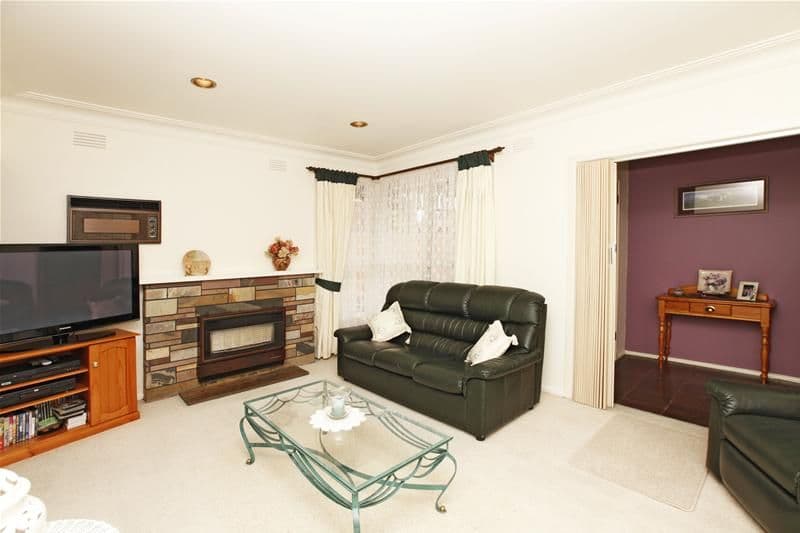 108 The Fairway, KINGSBURY VIC 3083, Kingsbury - Thumbnail 2