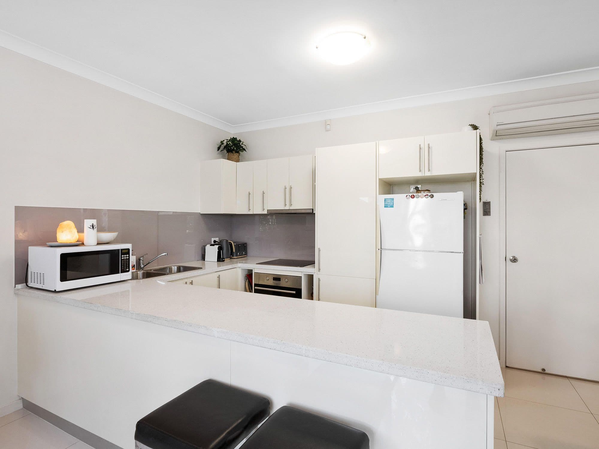 34 Osterley Road, Carina Heights QLD 4152, Carina Heights - Thumbnail 4