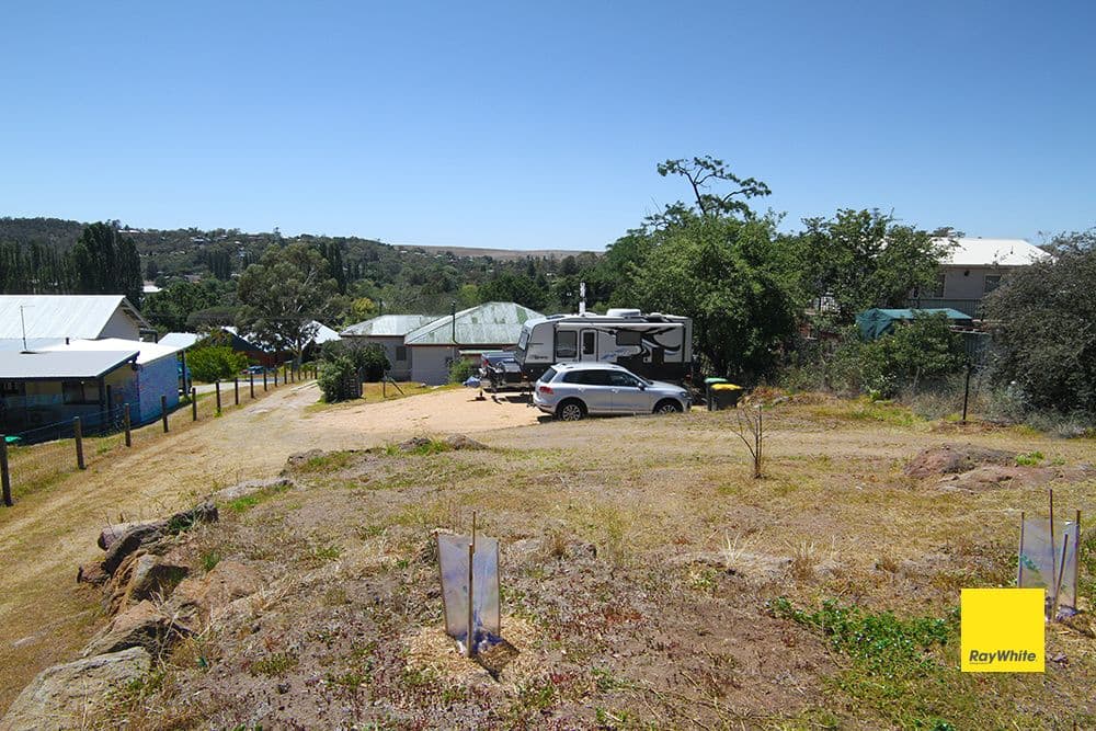 9 Hill Street, Cooma NSW 2630, Cooma - Thumbnail 2