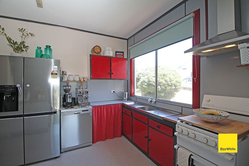 9 Hill Street, Cooma NSW 2630, Cooma - Thumbnail 7