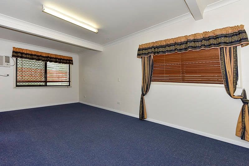142 Barbaralla Drive, Springwood QLD 4127, Springwood - Thumbnail 5