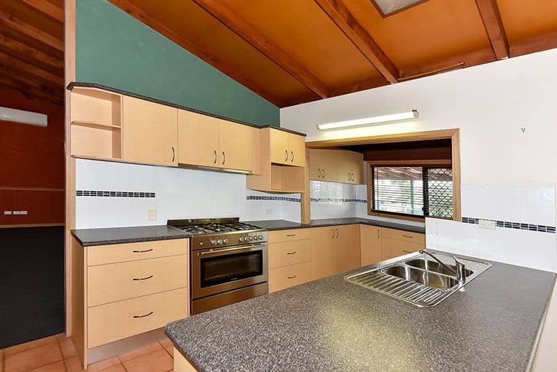 142 Barbaralla Drive, Springwood QLD 4127, Springwood - Thumbnail 7
