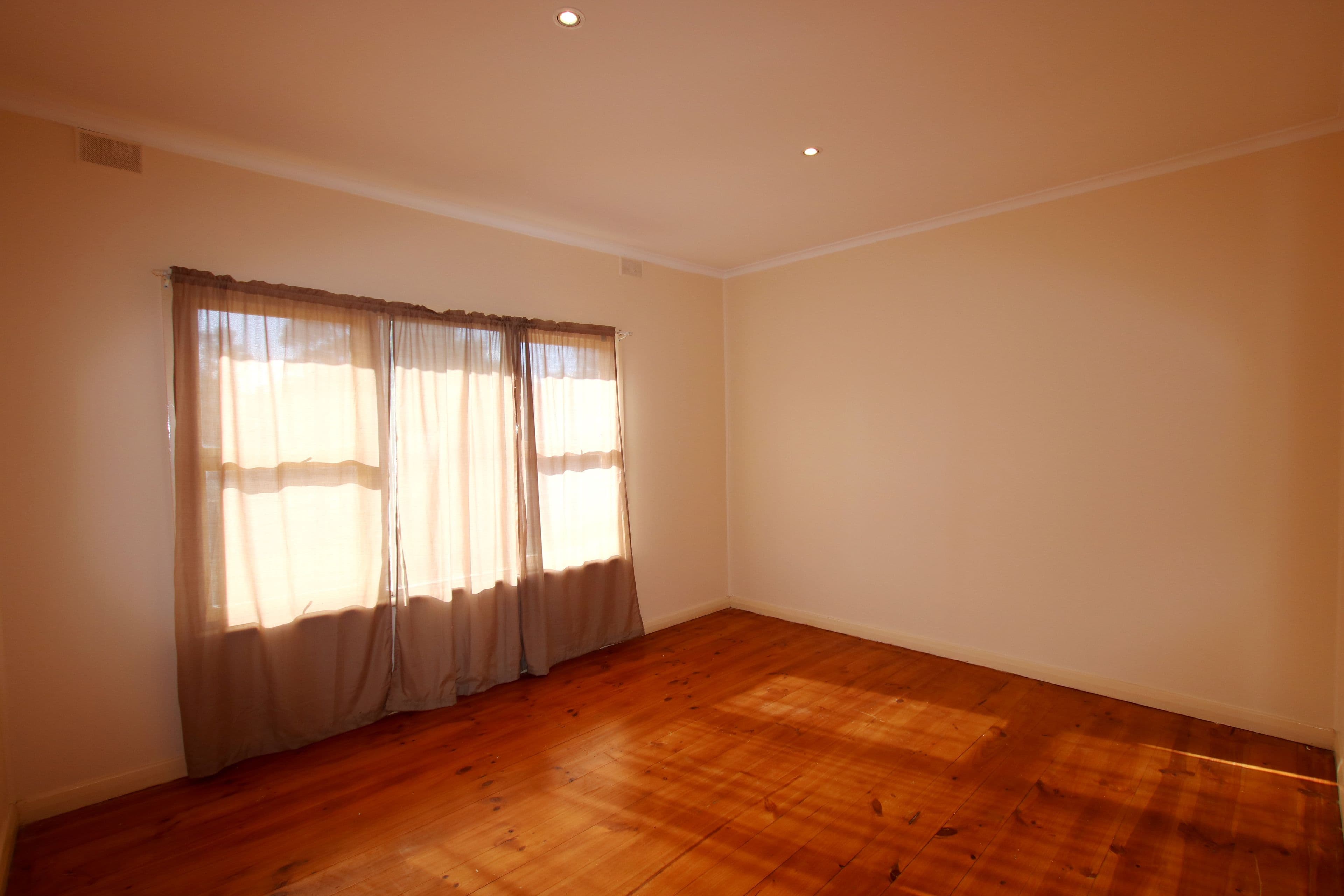 51 Cormiston Road, Riverside, Riverside - Thumbnail 6