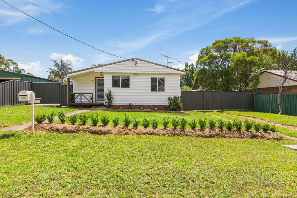 28 Laura Street, Hill Top - Image 1
