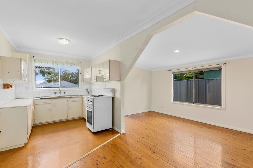 28 Laura Street, Hill Top - Thumbnail 4