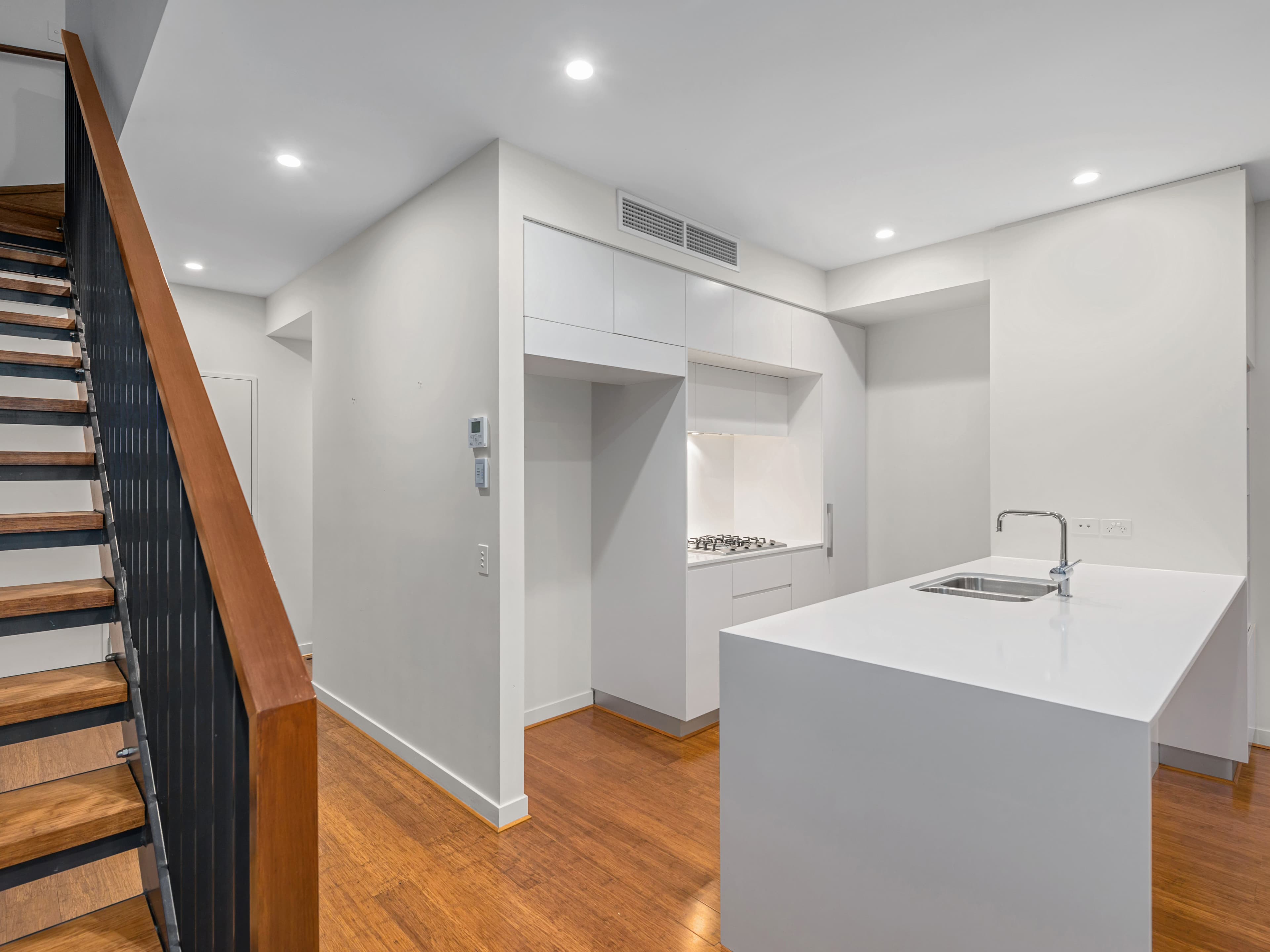 12 Parkside Circuit, Hamilton QLD 4007, Hamilton - Thumbnail 5