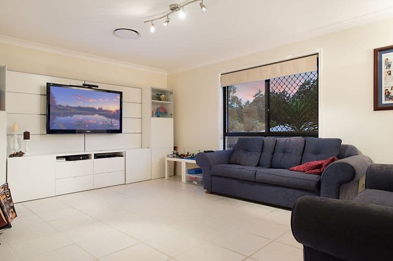 6 Lee Close, Albany Creek QLD 4035, Albany Creek - Thumbnail 7