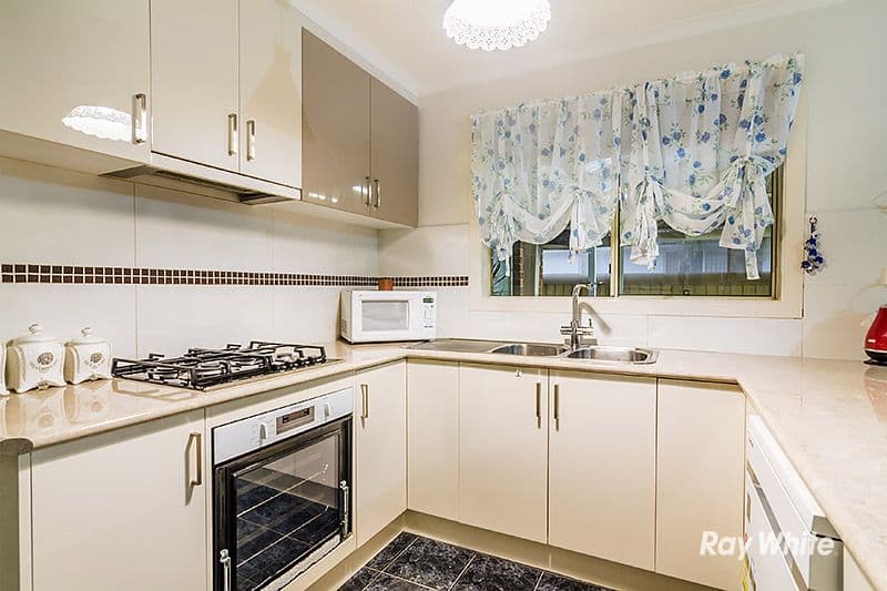2 Linmac Drive, Hampton Park VIC 3976, Hampton Park - Thumbnail 4