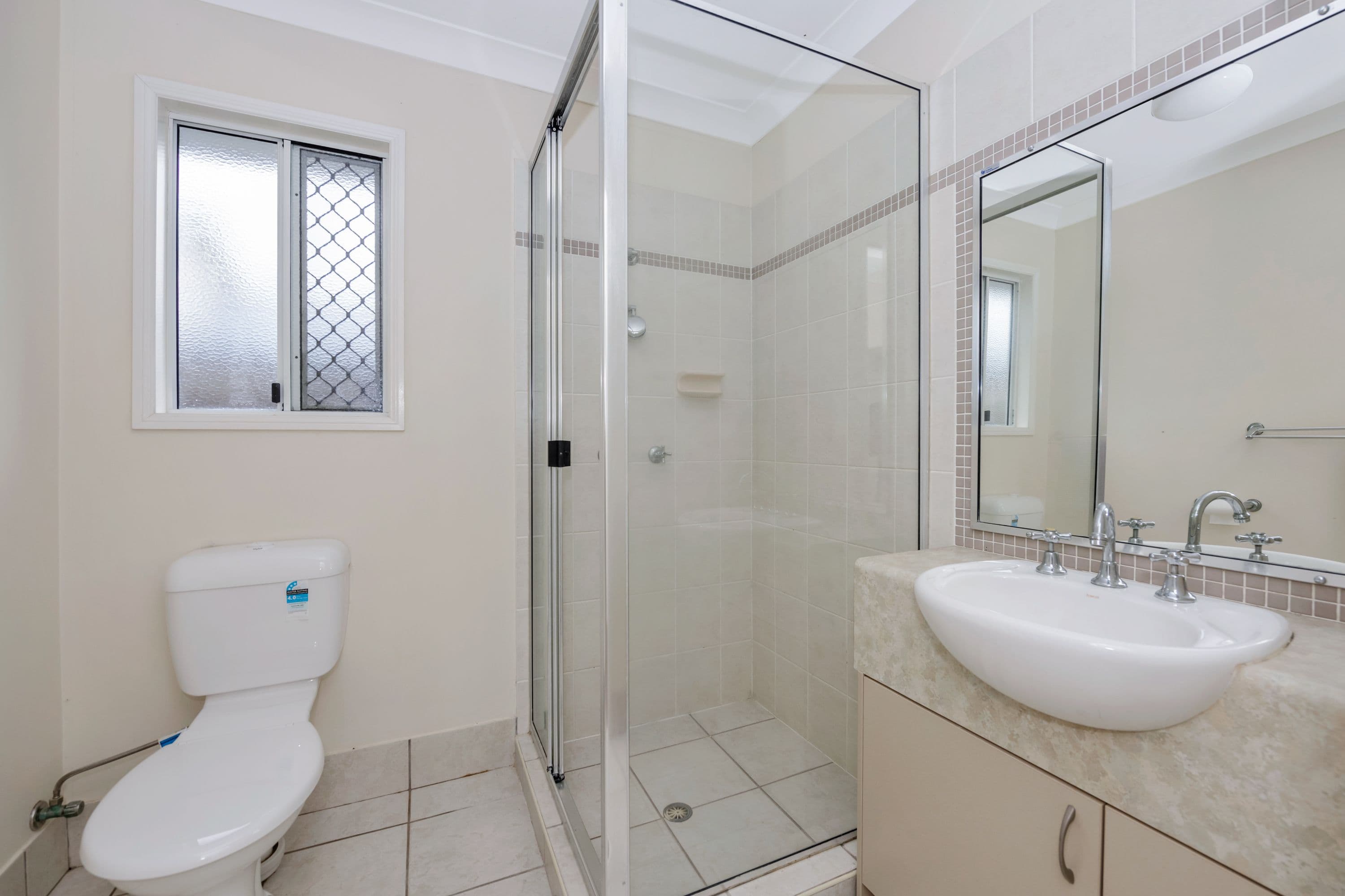 10 Spencer Avenue, Kirwan QLD 4817, Kirwan - Thumbnail 7