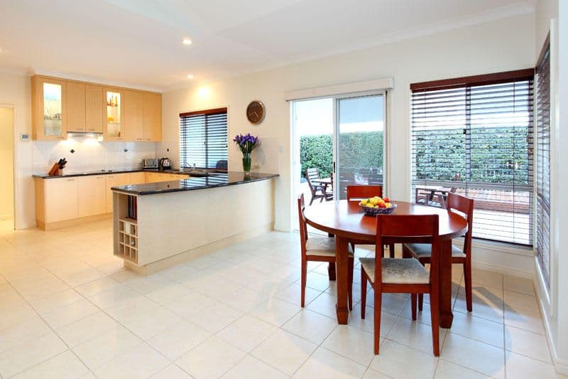 21 Arbour Street, BRIDGEMAN DOWNS QLD 4035, Bridgeman Downs - Thumbnail 5