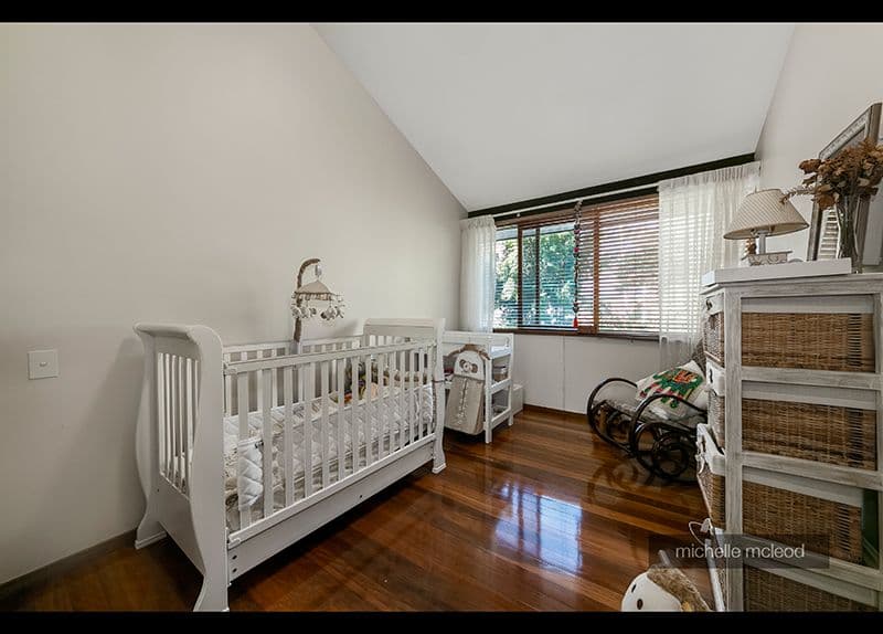 77 Sunset Road, Kenmore QLD 4069, Kenmore - Thumbnail 8
