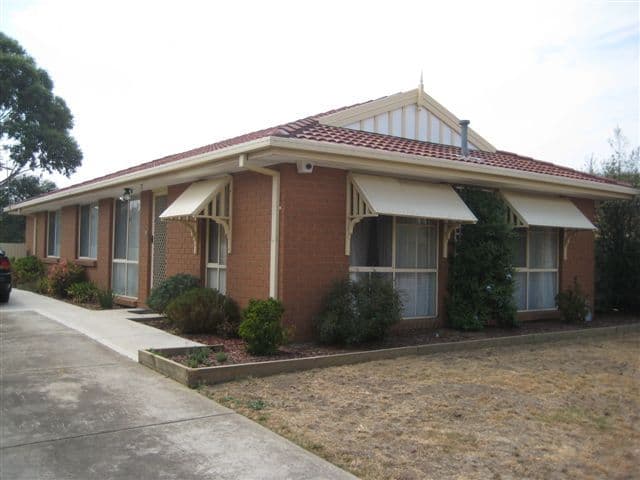 21 Matthews Crescent, ROXBURGH PARK VIC 3064, Roxburgh Park - Image 1