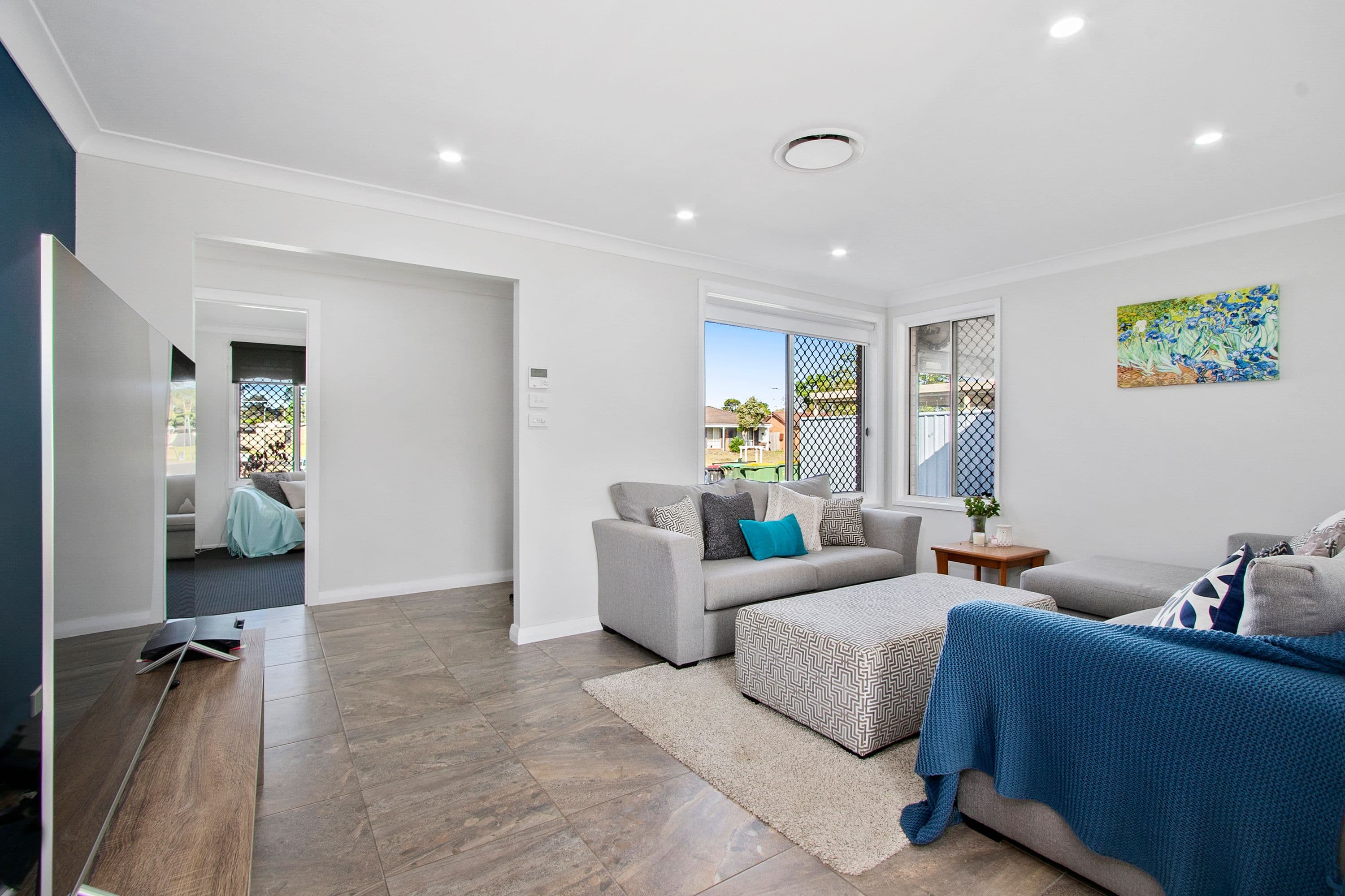 34 Harpur Crescent, South Windsor - Thumbnail 4