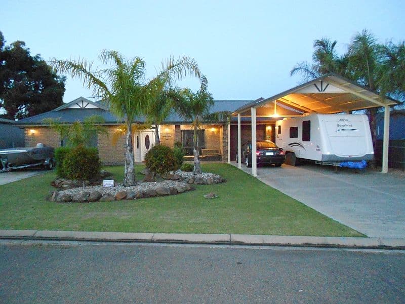 18 Riverglen Drive, Murray Bridge SA 5253, Murray Bridge - Thumbnail 2
