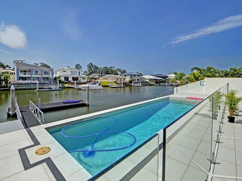13 North Quay Drive, BIGGERA WATERS QLD 4216, Biggera Waters - Thumbnail 8