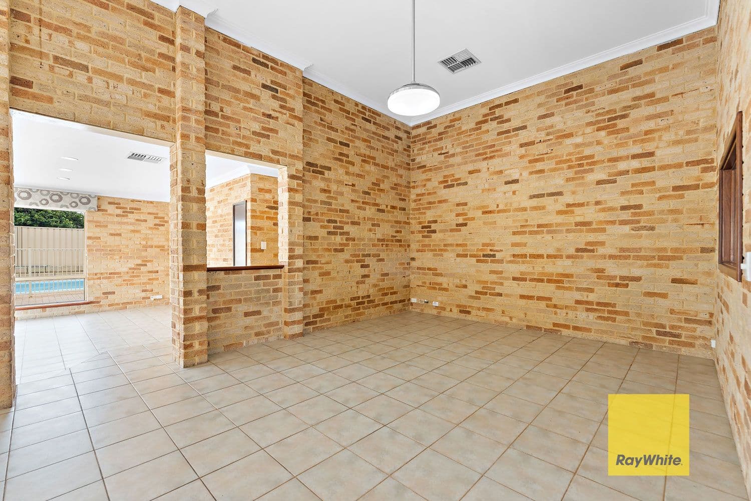 15 Liata Court, Thornlie WA 6108, Thornlie - Thumbnail 5