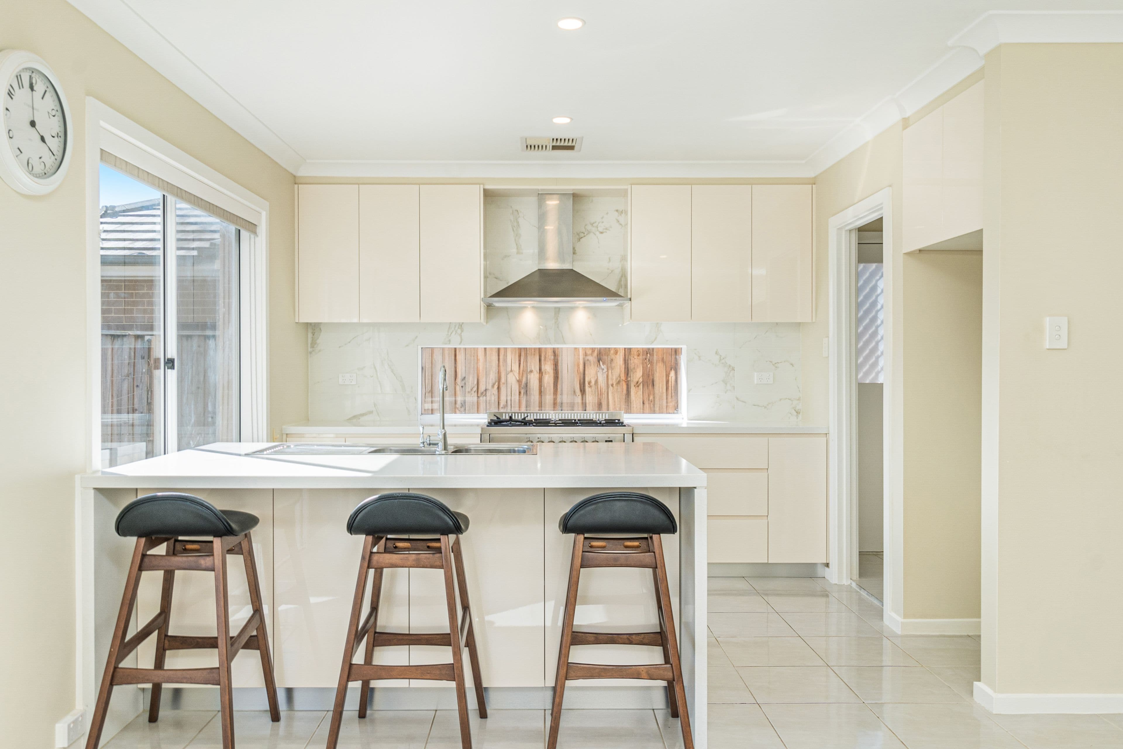 33 Carisbrook Street, North Kellyville NSW 2155, North Kellyville - Thumbnail 2