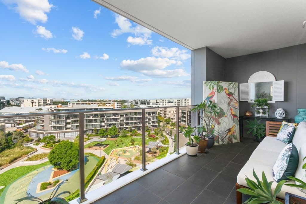 13128/19 Amalfi Drive, Wentworth Point - Image 1
