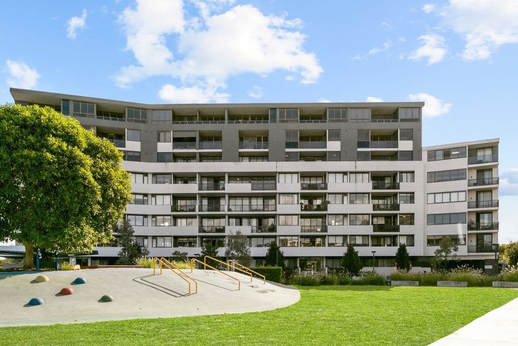 13128/19 Amalfi Drive, Wentworth Point - Thumbnail 3