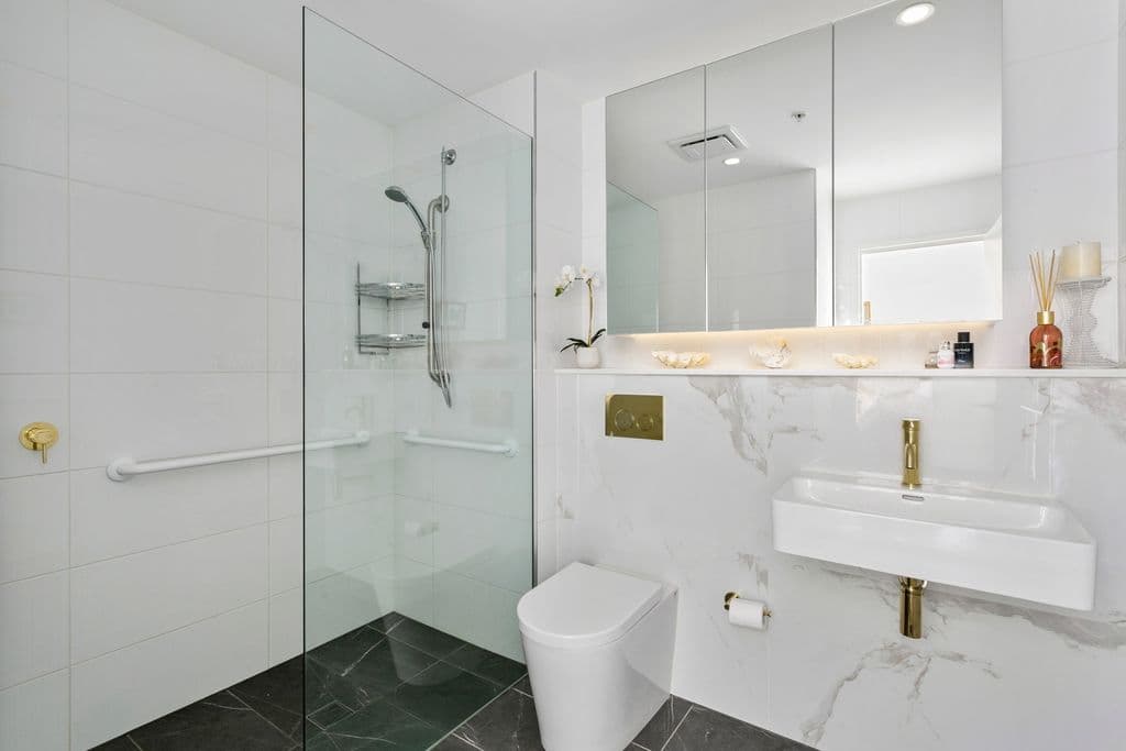 13128/19 Amalfi Drive, Wentworth Point - Thumbnail 5
