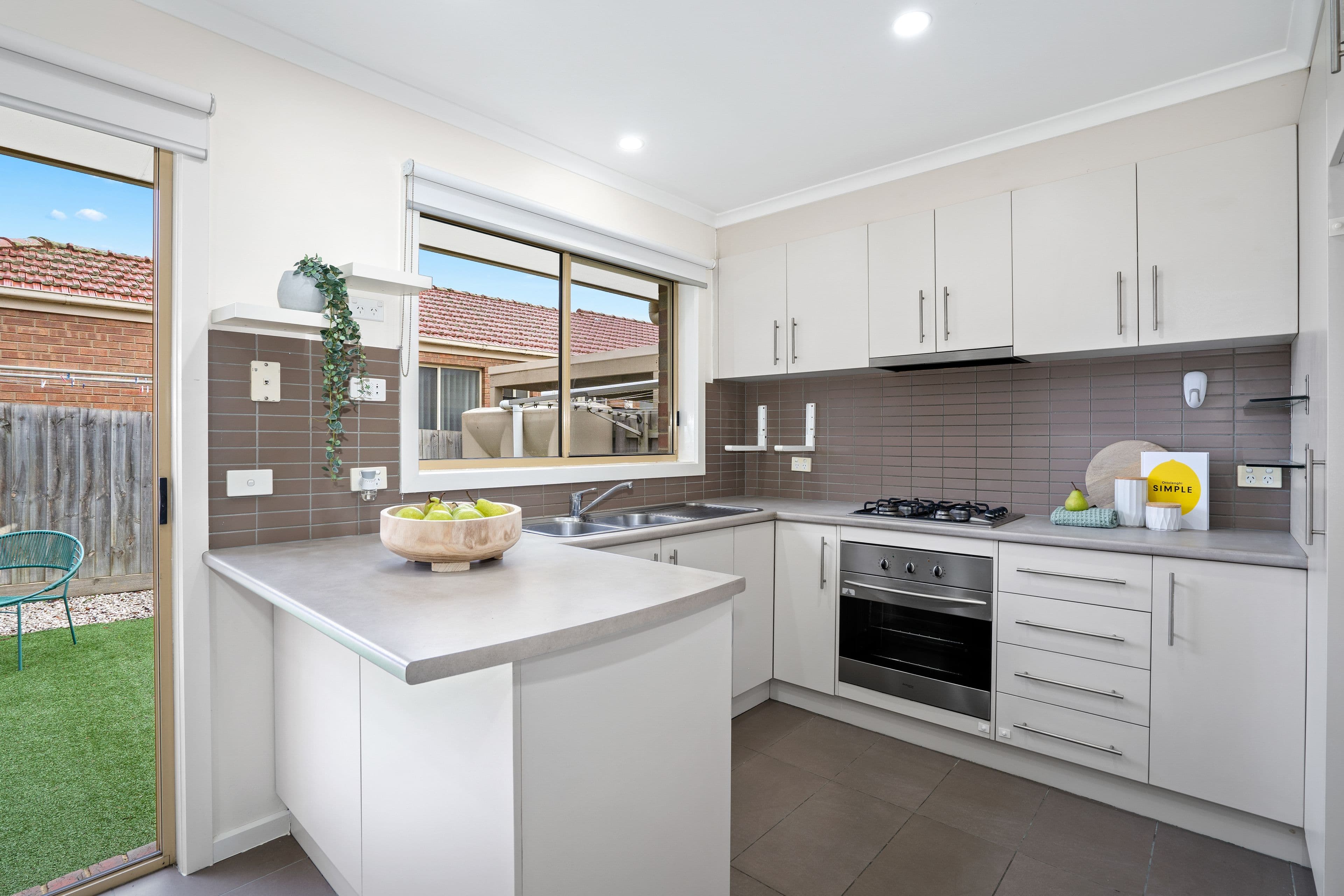 9 Bent Street, Bundoora VIC 3083, Bundoora - Thumbnail 4