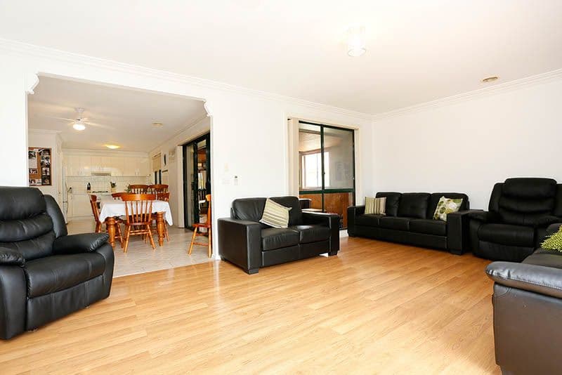 8 Loretta Close, Lara VIC 3212, Lara - Thumbnail 4