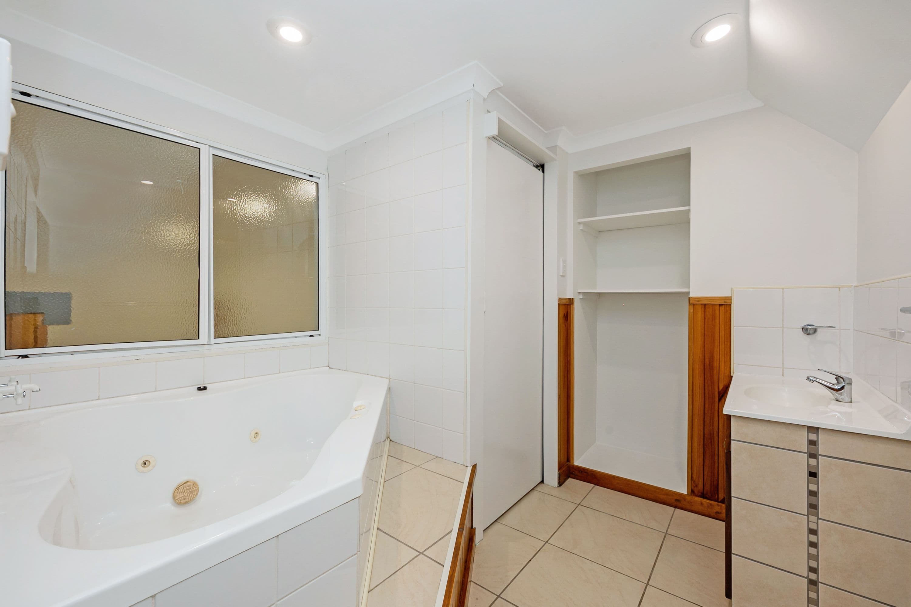 20 Yvette Street, Kelso QLD 4815, Kelso - Thumbnail 7