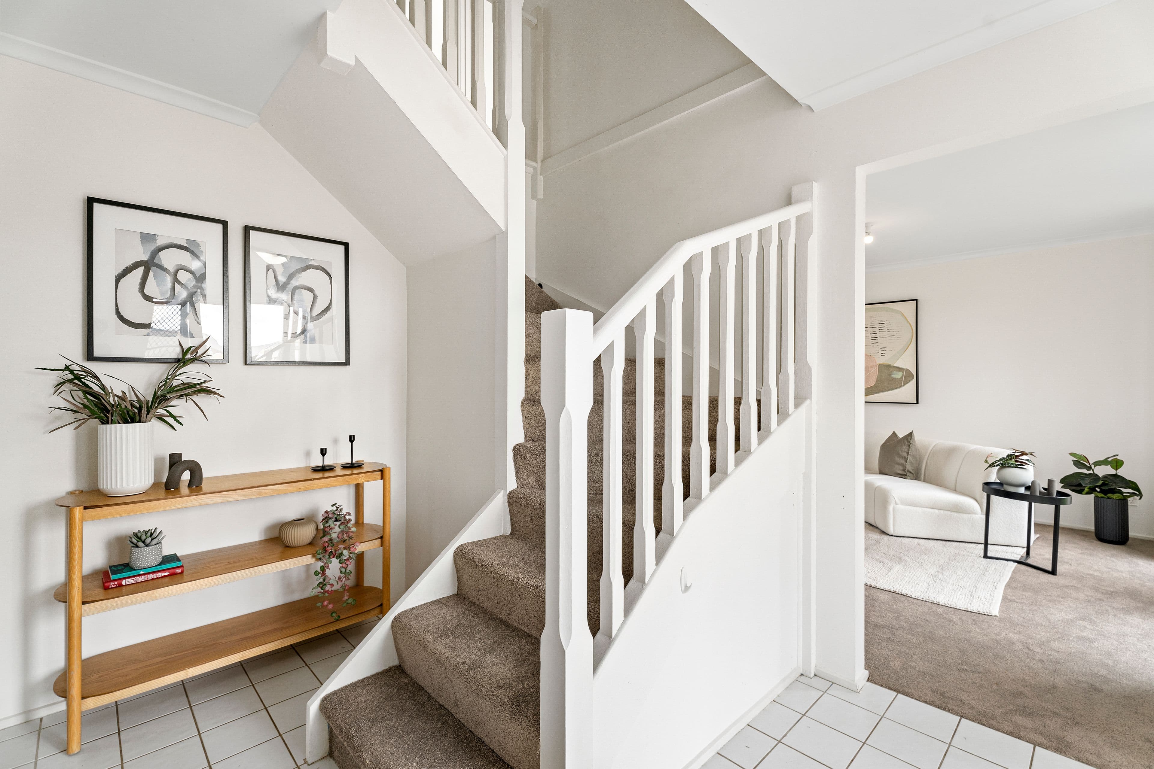 16 Xavier Court, Sunbury VIC 3429, Sunbury - Thumbnail 2