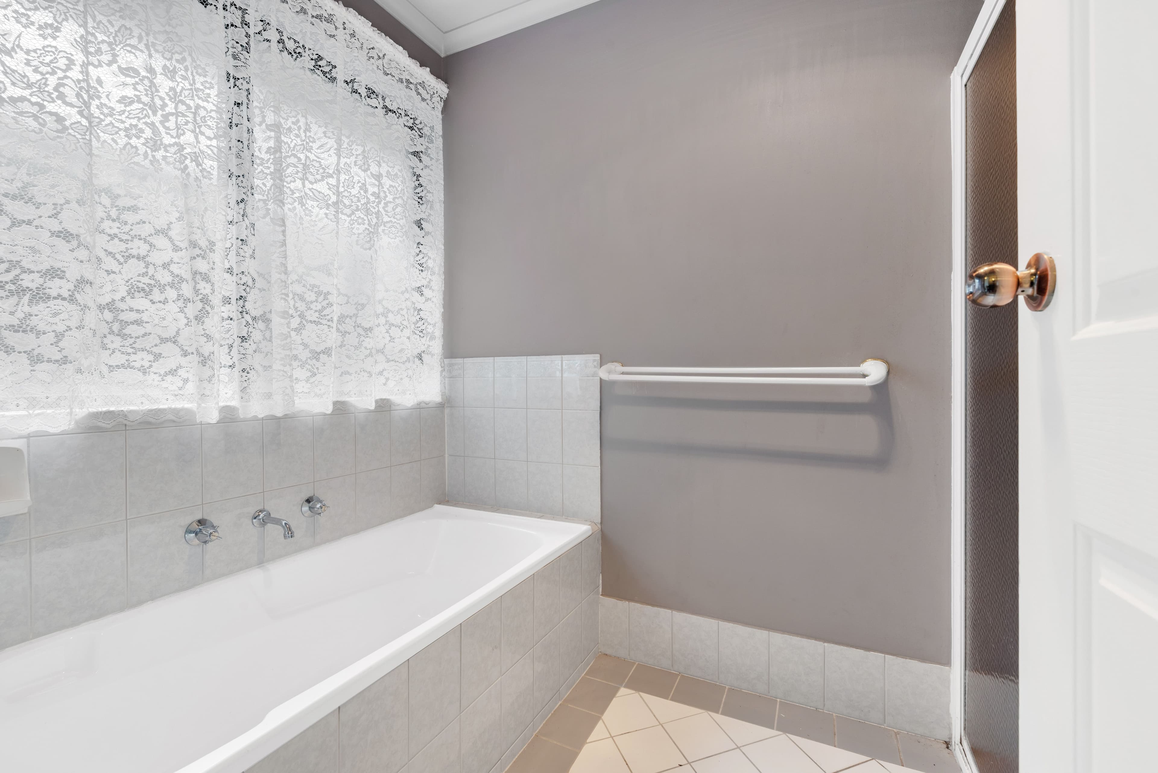 29 Browne Circuit, Craigmore SA 5114, Craigmore - Thumbnail 7
