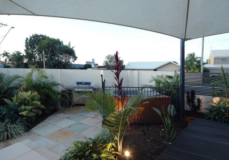 2 Eucalypt Street, PALM BEACH QLD 4221, Palm Beach - Thumbnail 6