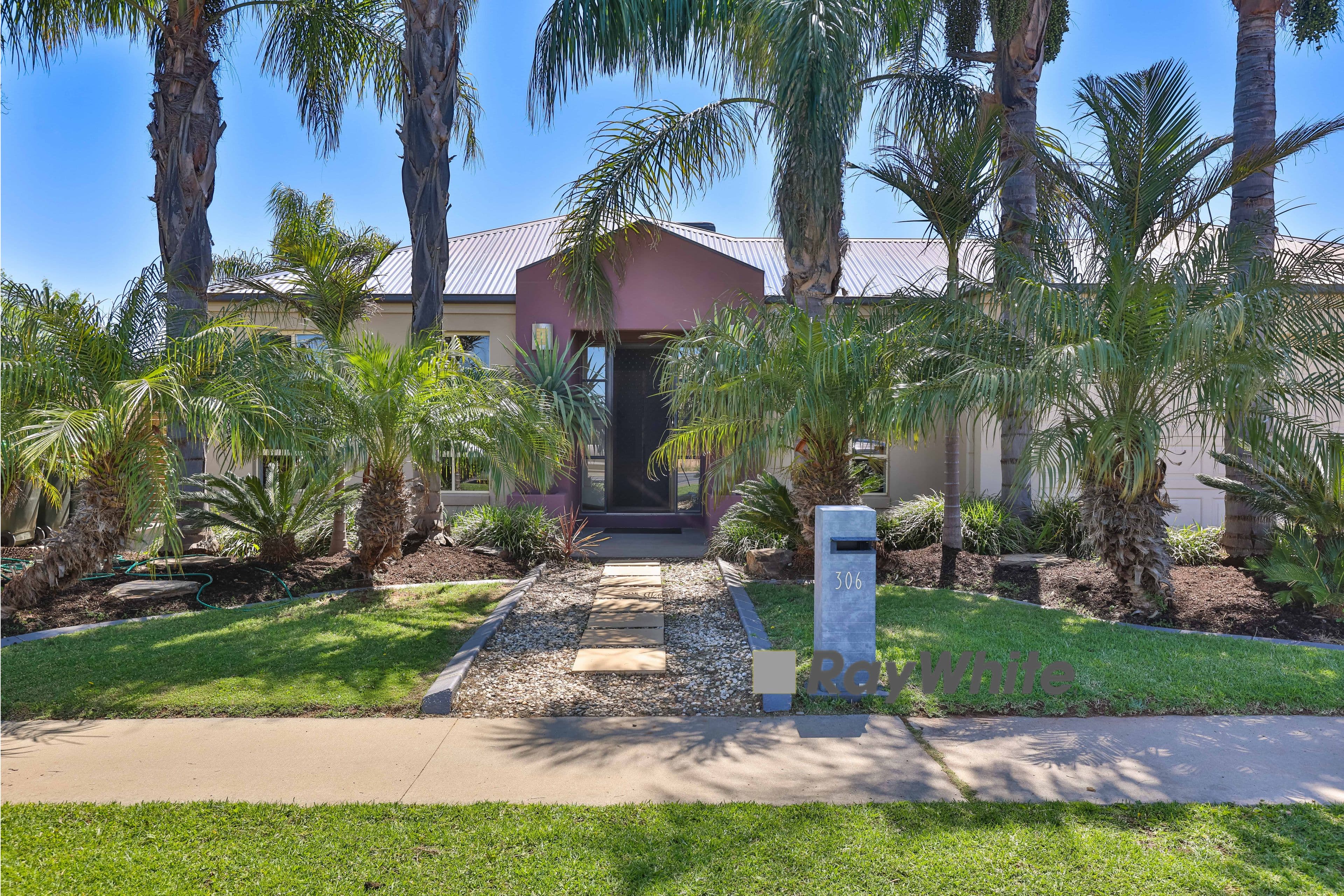 52  Mina Road, Menai, Menai - Image 1