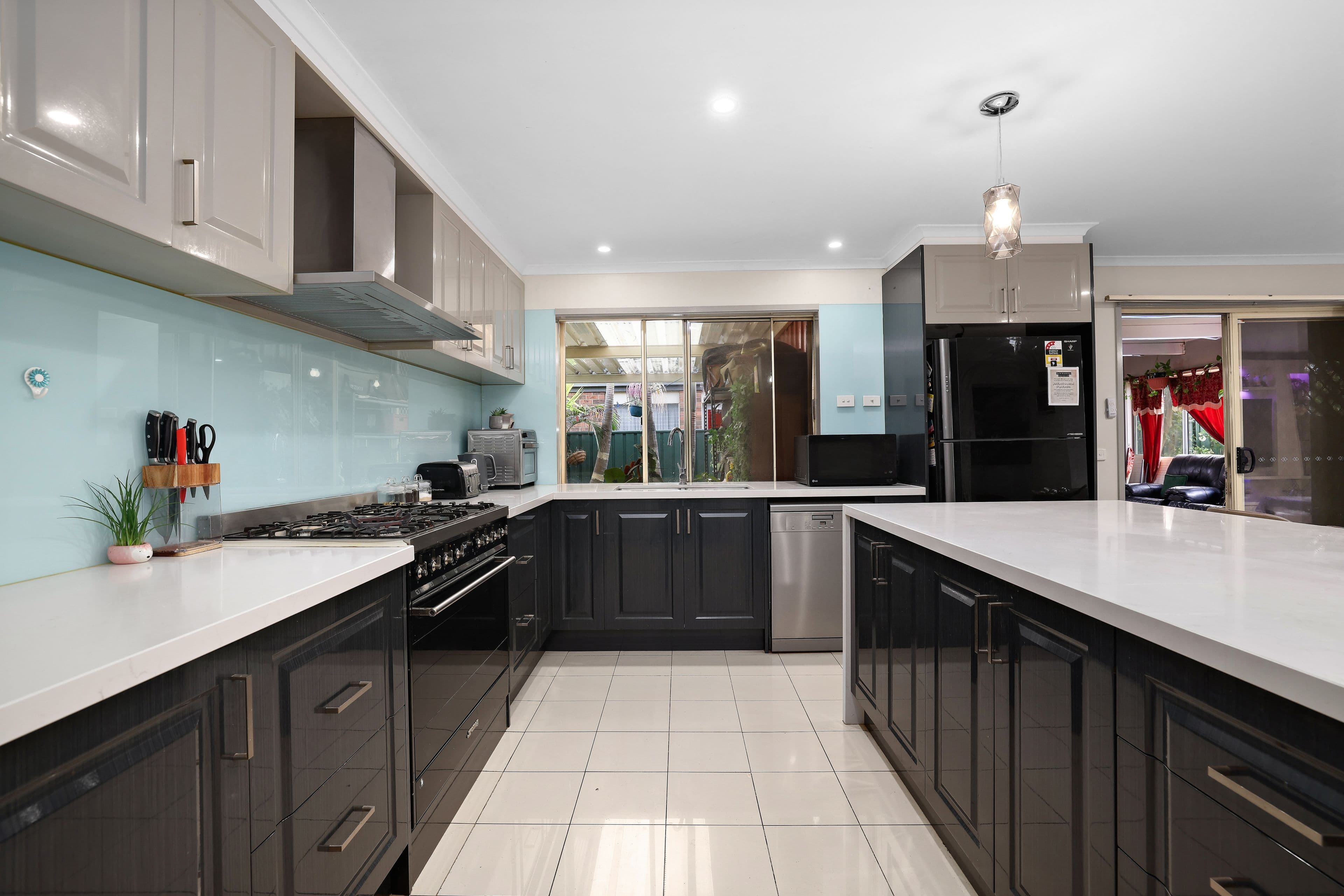 54 Fydler Avenue, Burnside VIC 3023, Burnside - Thumbnail 2